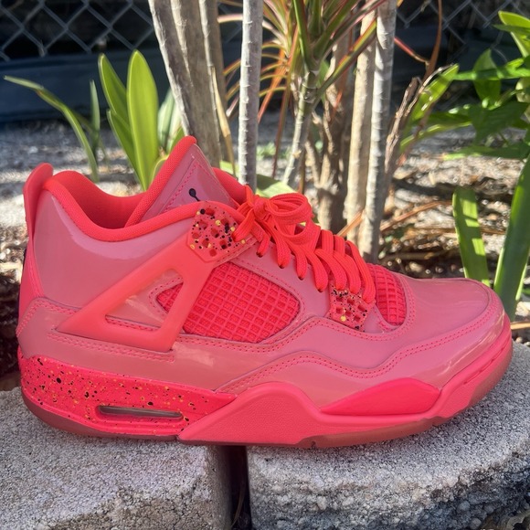 Jordan Shoes - Excellent Size 8 W / 6.5 M - Air Jordan 4 Retro NRG Hot Punch Pink